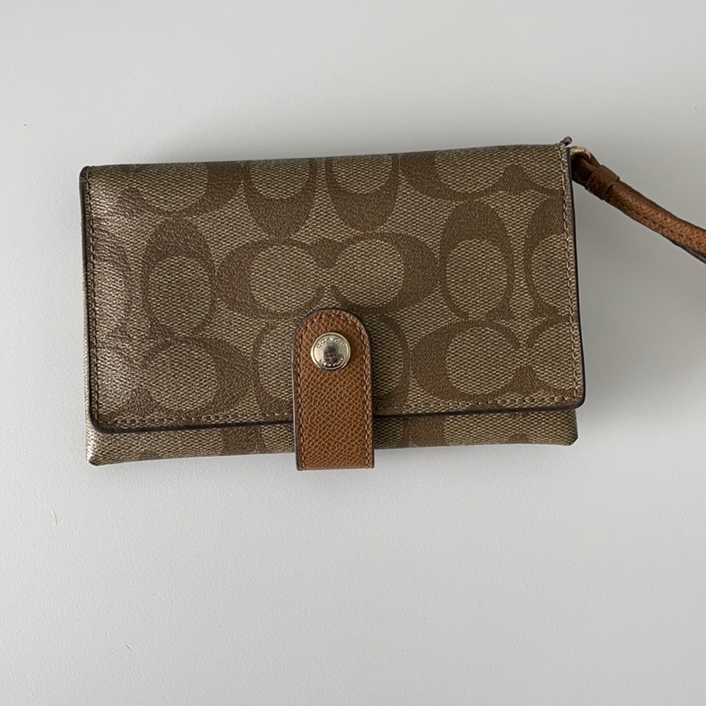 Coach wallet